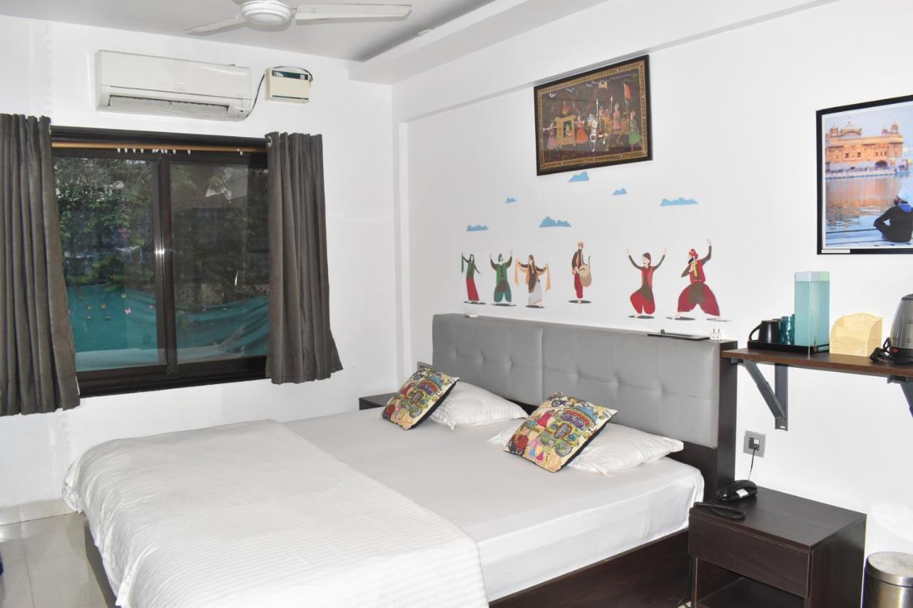 Athi Resorts GOA ภายนอก รูปภาพ